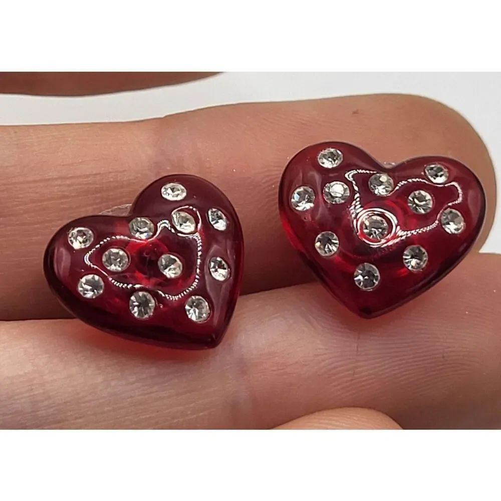 Avon 1997 Retro Red Lucite Heart & Rhinestone Stud Pierced Earrings 0.75in